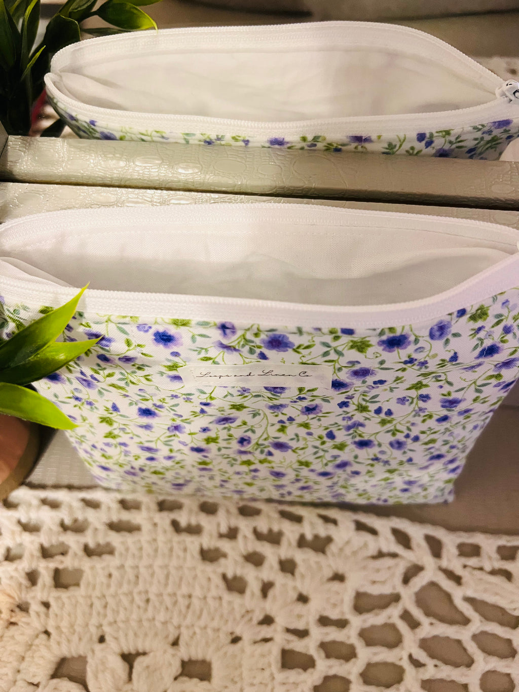 Ditsy Floral Pouch